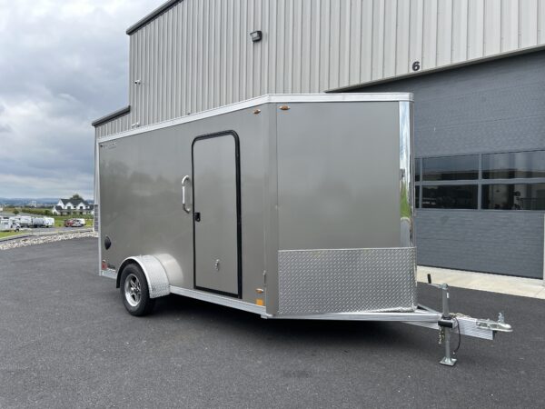 7' x 15' 3K Legend Flat Top V-Nose Enclosed Trailer 715FTV