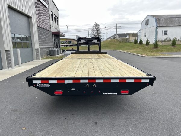 8.5' x 22' 15k Sure-Trac Standard Duty Flat Deck Gooseneck, Deckover Trailer ST10222SDDO-GN-150 - Image 5