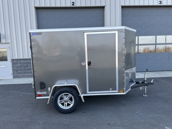 5'X8' 3K ITI Cargo Flat Top V-Nose Enclosed Trailer - Image 2