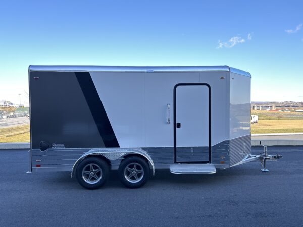 7' x 17' 7K Legend Deluxe V-Nose Enclosed Trailer - Image 2