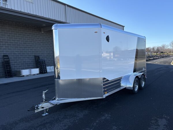 7' x 17' 7K Legend Deluxe V-Nose Enclosed Trailer - Image 6