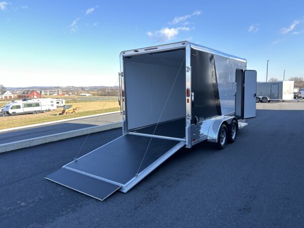 7' x 17' 7K Legend Deluxe V-Nose Enclosed Trailer - Image 12