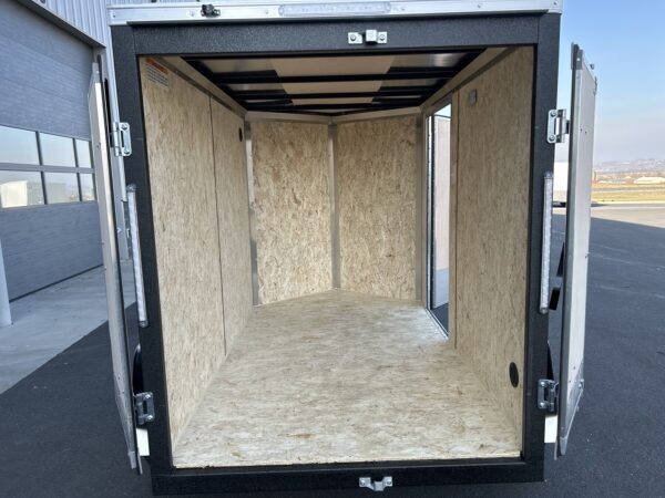 5'X8' 3K ITI Cargo Flat Top V-Nose Enclosed Trailer - Image 13