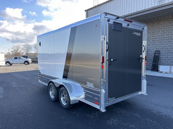 7' x 17' 7K Legend Deluxe V-Nose Enclosed Trailer - Image 5