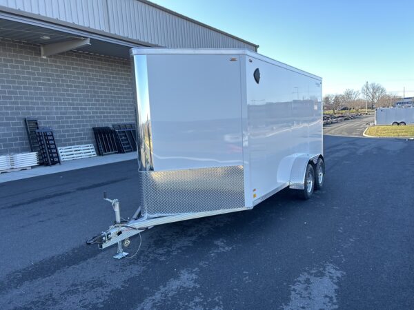 7' x 17' 7K Legend Flat Top V-Nose Enclosed Trailer - Image 6