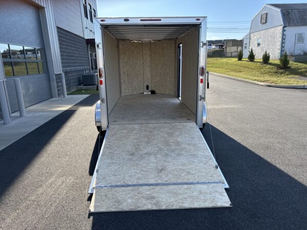 7' X 15' 7K Legend Flat Top V-Nose Enclosed Trailer - Image 10