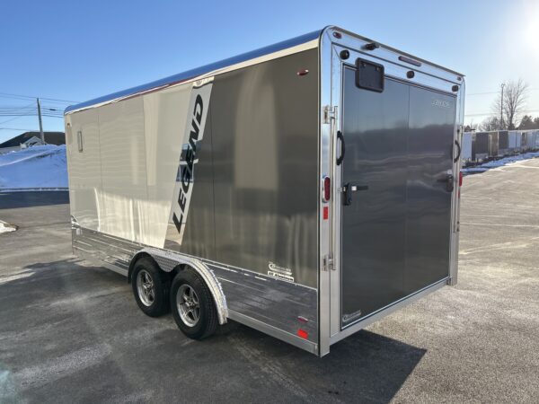 8' x 19' 7K Legend Deluxe V-Nose Enclosed Trailer - Image 4