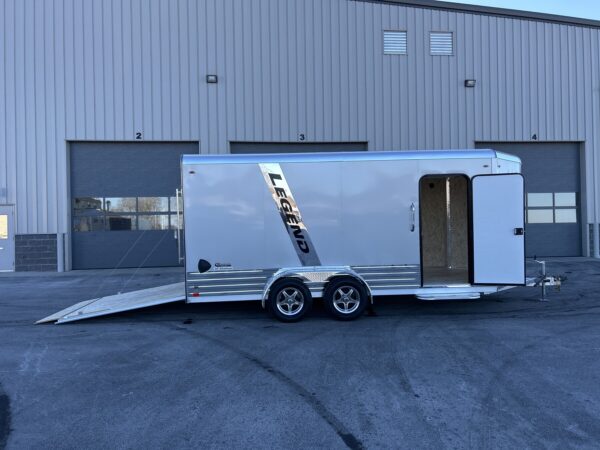 7' X 19' 7K Legend Deluxe V-Nose Enclosed Trailer - Image 12