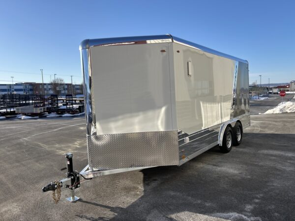 8' x 19' 7K Legend Deluxe V-Nose Enclosed Trailer - Image 5