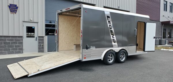 8' x 19' 7K Legend Deluxe V-Nose Enclosed Trailer - Image 10