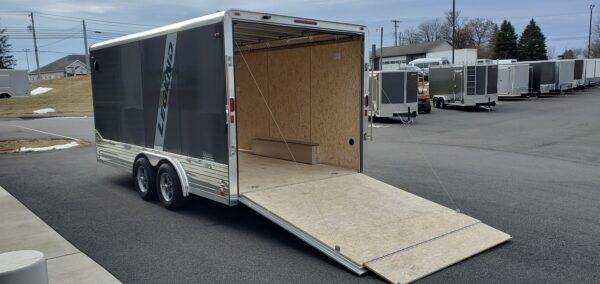 8' x 19' 7K Legend Deluxe V-Nose Enclosed Trailer - Image 13