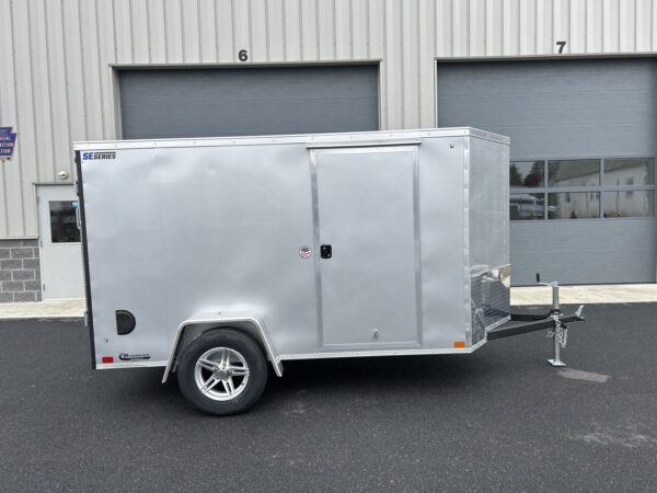 5'X10' 3K ITI Cargo Flat Top V-Nose Enclosed Trailer - Image 2