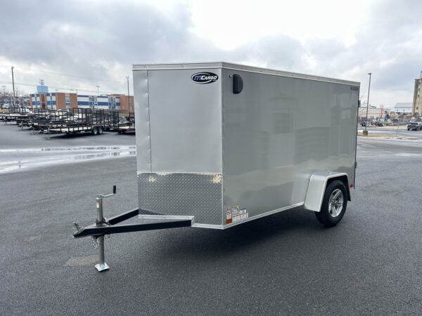 5'X10' 3K ITI Cargo Flat Top V-Nose Enclosed Trailer - Image 6