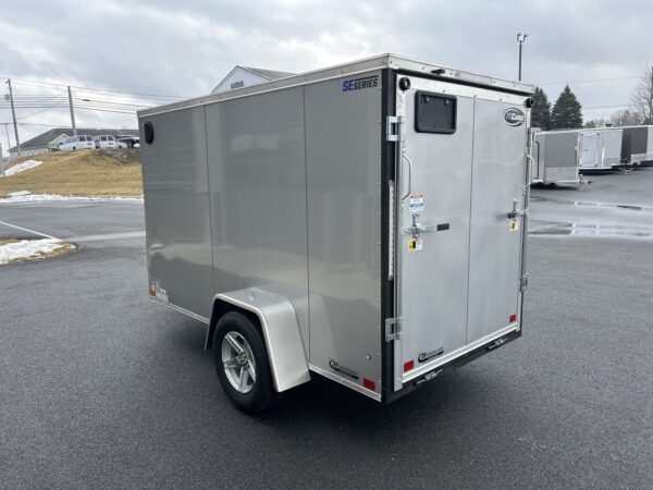 5'X10' 3K ITI Cargo Flat Top V-Nose Enclosed Trailer - Image 5