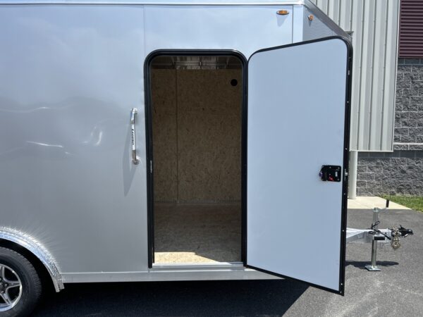 8' x 19' 7K Legend Flat Top V-Nose Enclosed Trailer - Image 11