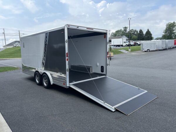 8' x 19' 7K Legend Deluxe V-Nose Enclosed Trailer - Image 15