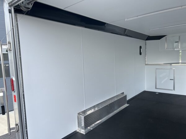 8' x 19' 7K Legend Deluxe V-Nose Enclosed Trailer - Image 20