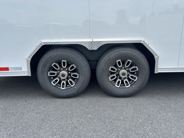 8.5' x 20' 14K Belmont Cargo Enclosed Trailer TM8520 - Image 9