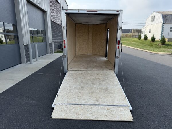 7' x 15'  3K Legend Flat Top V-Nose Enclosed Trailer - Image 11
