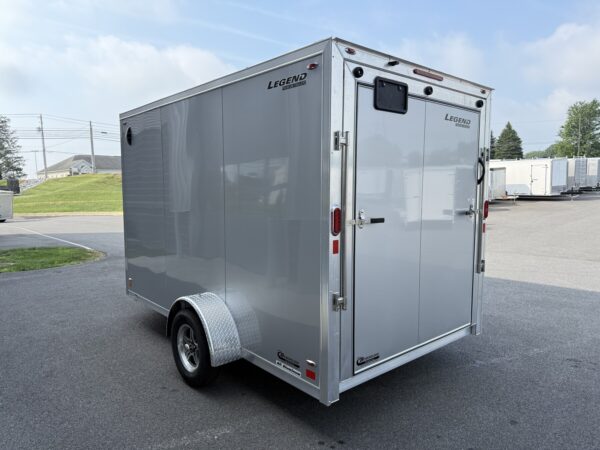 7' x 15'  3K Legend Flat Top V-Nose Enclosed Trailer - Image 5