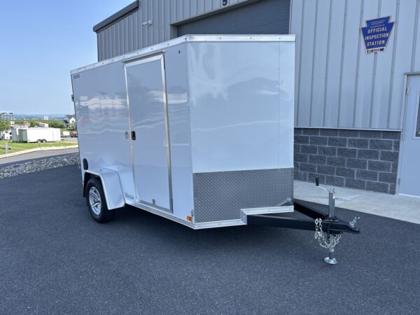 6'X10' 3K ITI Cargo Flat Top V-Nose Enclosed Trailer