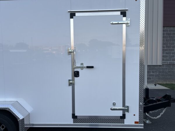 7' x 16' 10K Belmont Cargo Enclosed Trailer TM716 - Image 10