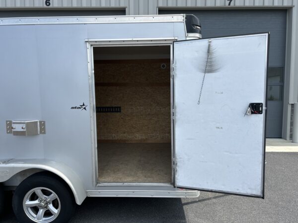 7x12 7K Used  Enclosed Trailer - Image 10
