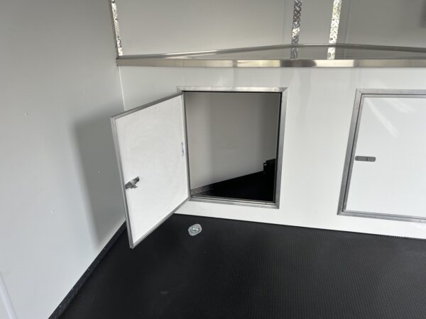 8' x 19' 7K Legend Deluxe V-Nose Enclosed Trailer - Image 23