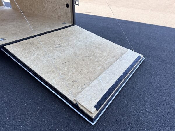 7'X16' 7K ITI Cargo Flat Top V-Nose Enclosed Trailer - Image 17