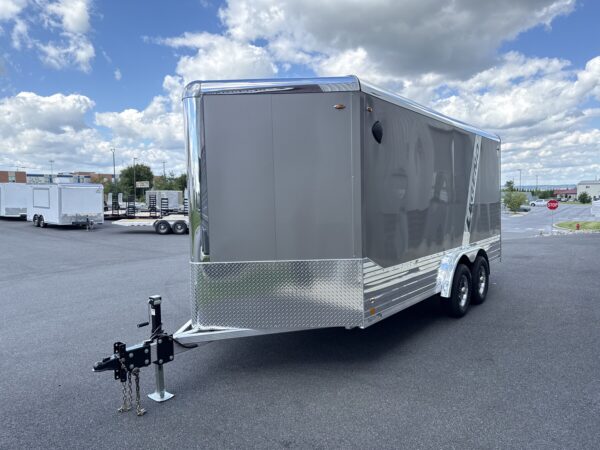 8' x 19' 10K Legend Deluxe V-Nose Enclosed Trailer - Image 6
