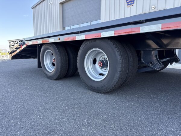 8.5' x 25' 24K Belmont  Deckover Trailer DO925-24K - Image 15
