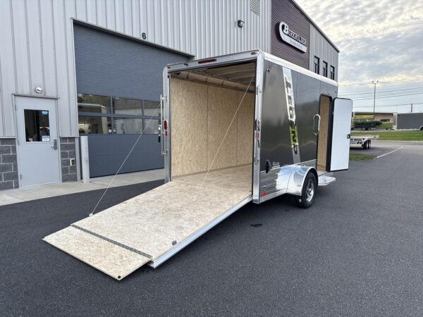 7' x 15' 3K Legend Deluxe V-Nose Enclosed Trailer - Image 13