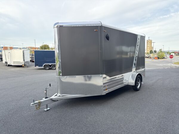 7' x 15' 3K Legend Deluxe V-Nose Enclosed Trailer - Image 6