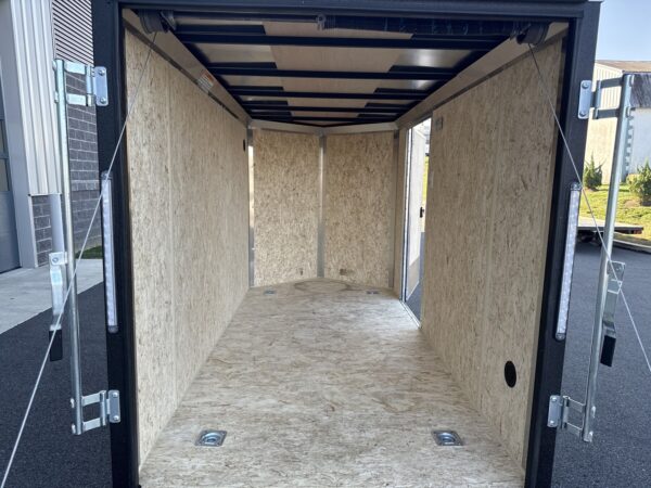 5'X10' 3K ITI Cargo Flat Top V-Nose Enclosed Trailer - Image 15