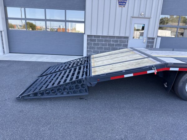 8.5' x 25' 24K Belmont  Deckover Trailer DO925-24K - Image 17