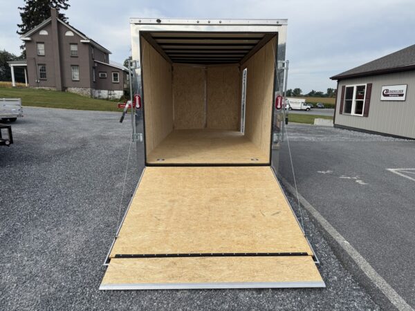 7' x 16' 7K Sure-Trac Pro Series Wedge Cargo Enclosed Trailer STW8416TA - Image 11