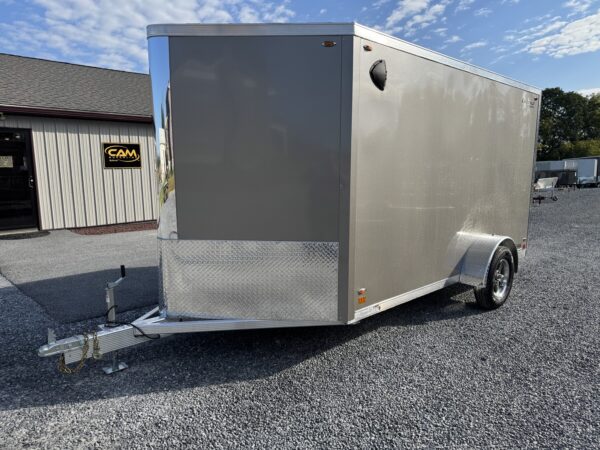 7' x 15'  3K Legend Flat Top V-Nose Enclosed Trailer - Image 7