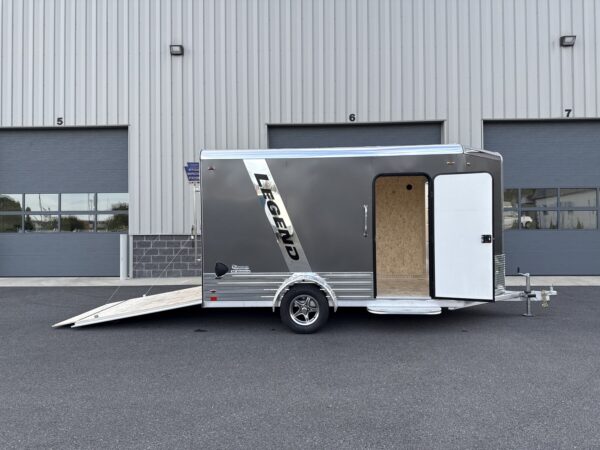 7' x 15' 3K Legend Deluxe V-Nose Enclosed Trailer - Image 12