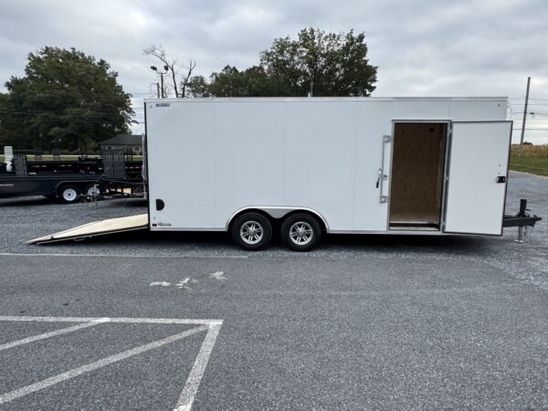 8.5' x 20' 10K ITI Cargo Flat Top V-Nose Enclosed, Car Trailer - Image 9