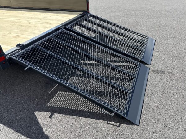 7' x 18' 7K Belmont Solid Side Landscape Trailer LT618SS-7K - Image 14