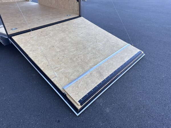 7' x 12' 7K Sure-Trac STW8412TA Enclosed Trailer STW8412TA - Image 15